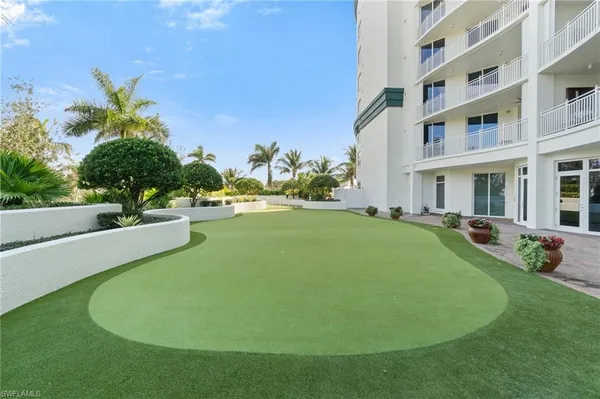 $4,759,000 | 13665 Vanderbilt Drive, Unit 701, Naples, FL 34110