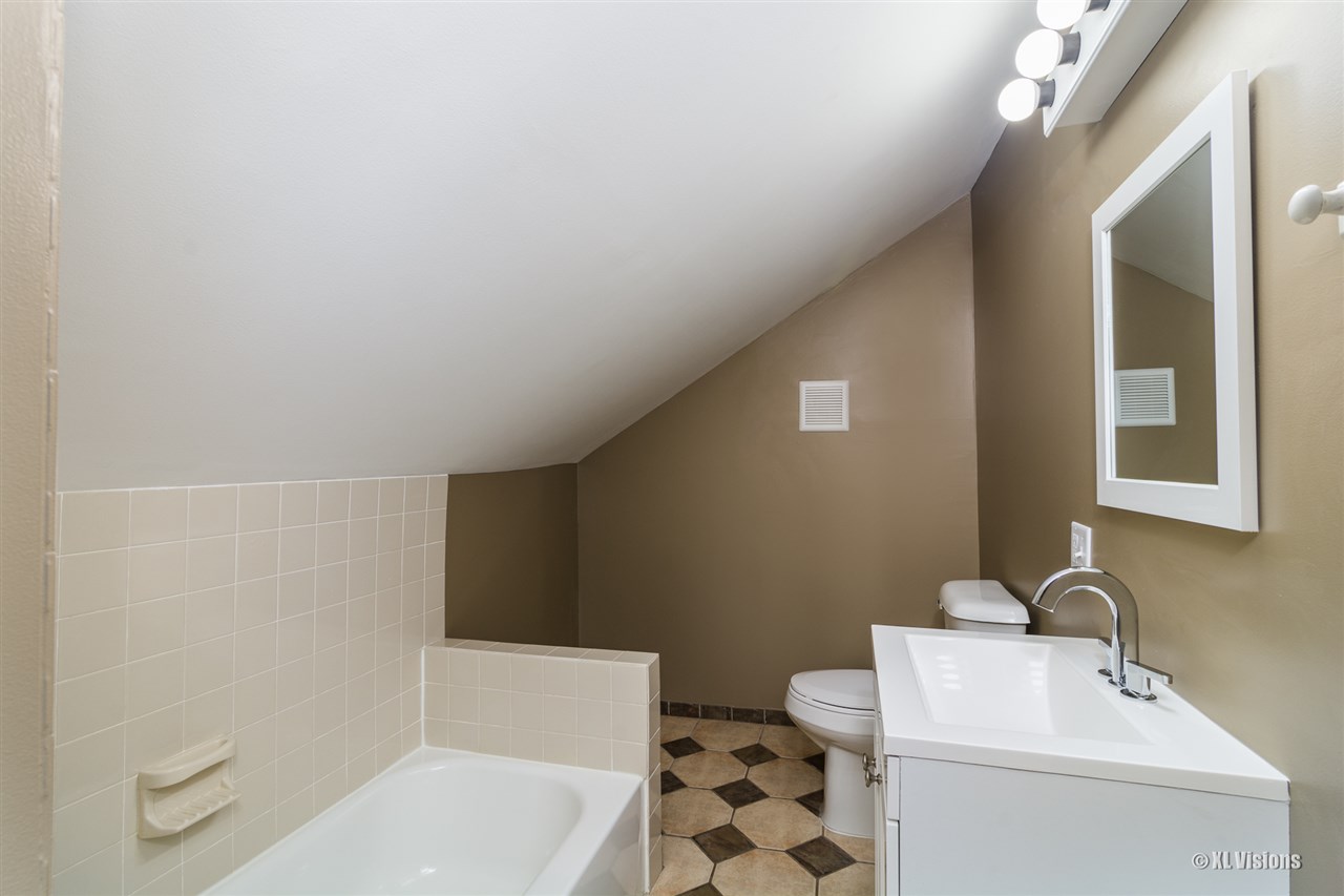 1438 Seminole Road Algonquin, IL 60102 - Photo 13 of 22 Gallery Image 13