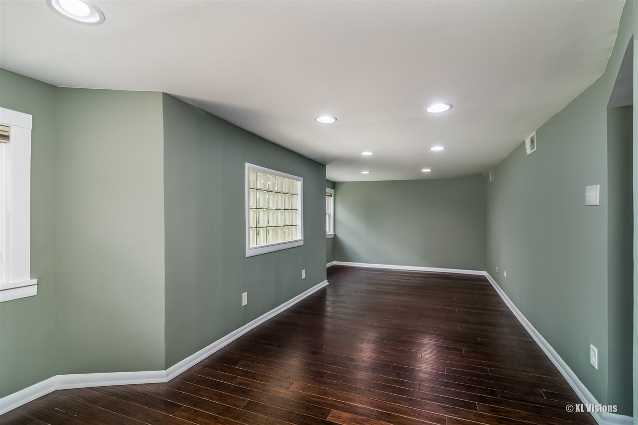 1438 Seminole Road Algonquin, IL 60102 - Photo 15 of 22 Gallery Image 15