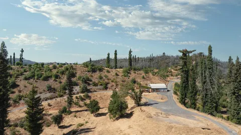 $798,000 | 9451 Mill Creek Road, Healdsburg, CA 95448