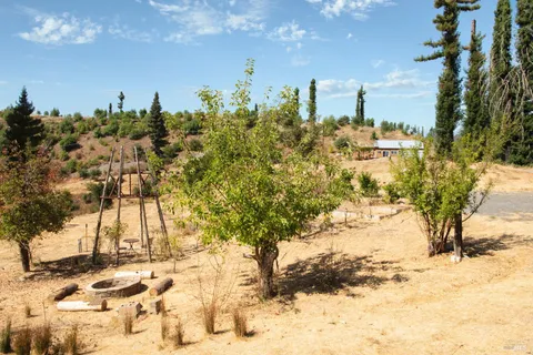 $798,000 | 9451 Mill Creek Road, Healdsburg, CA 95448