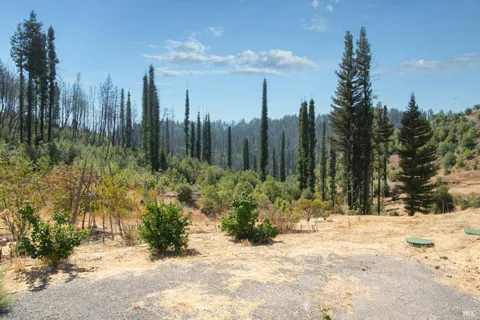 $798,000 | 9451 Mill Creek Road, Healdsburg, CA 95448