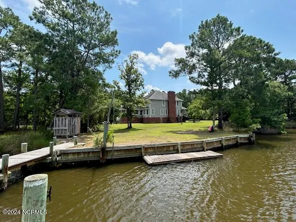 $680,000 | 1039 Pasture Point Road, Merritt, NC 28556