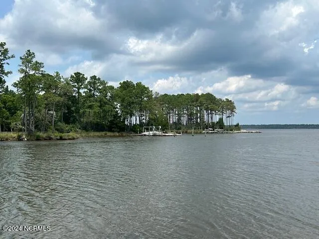 $680,000 | 1039 Pasture Point Road, Merritt, NC 28556