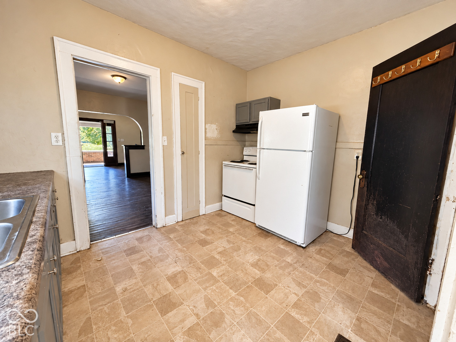 6844 Thompson Road Indianapolis, IN 46241 - Photo 11 of 19 Gallery Image 11