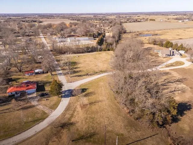 $49,000 | 102 West Northern Avenue, Girard, KS 66743