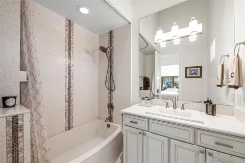 $3,750,000 | 1036 Southeast 12th Way, Fort Lauderdale, FL 33316