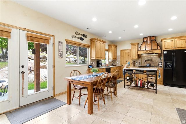 5176 Fairview Loop, Unit 503 Eden, UT 84310 - Photo 4 of 19