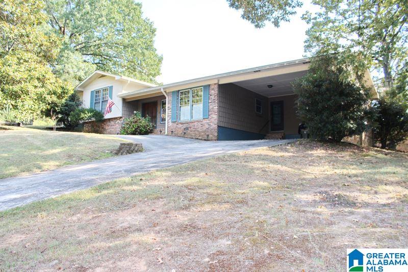 909 Mountain Brook Road Oxford, AL 36203 - Photo 2 of 49
