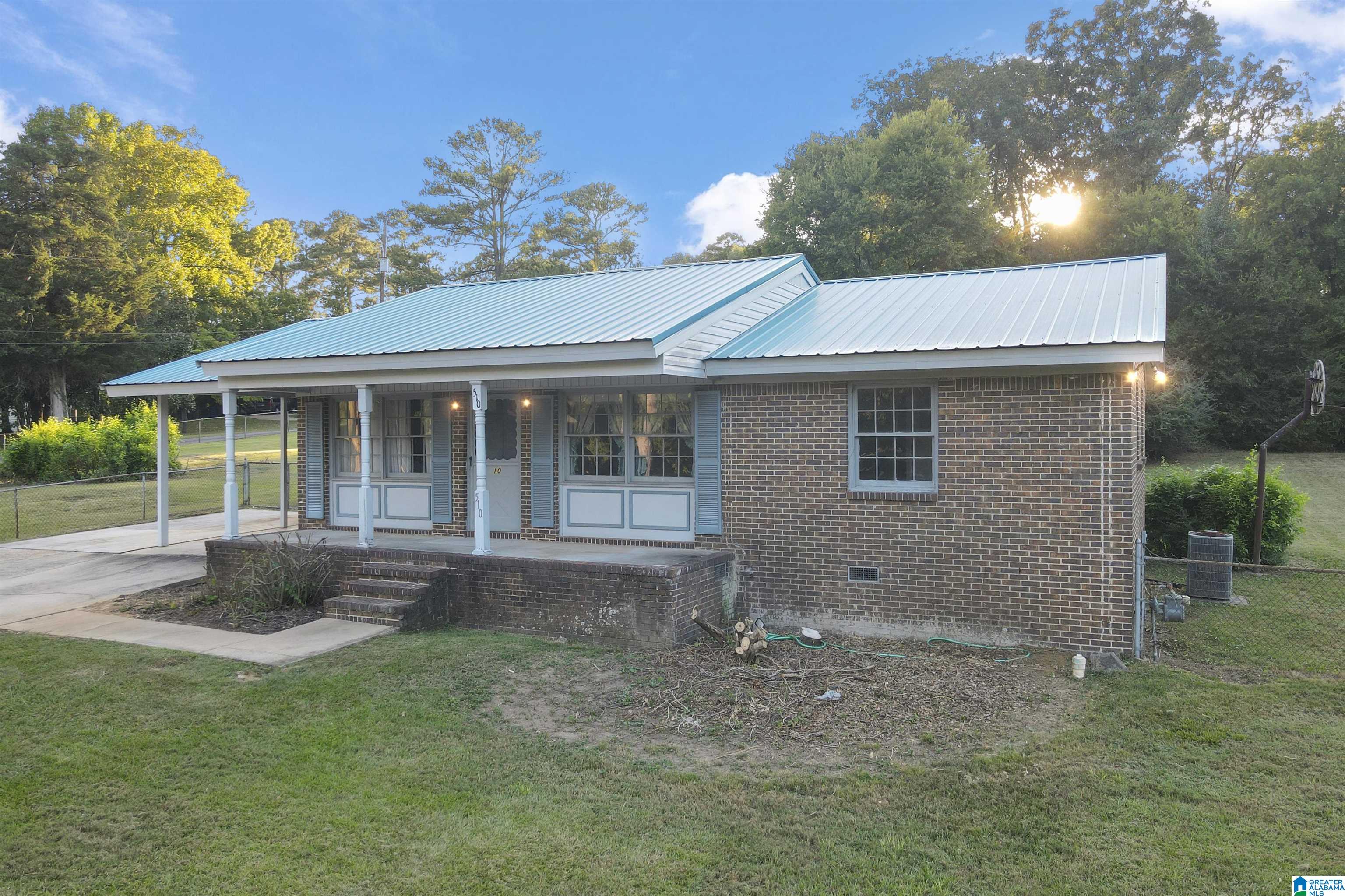 510 10th Street Southwest Alabaster, AL 35007 - Photo 2 of 6