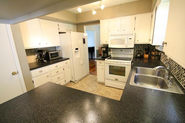 5803 Riverton Road Columbus, OH 43232 - Photo 15 of 33 Gallery Image 15