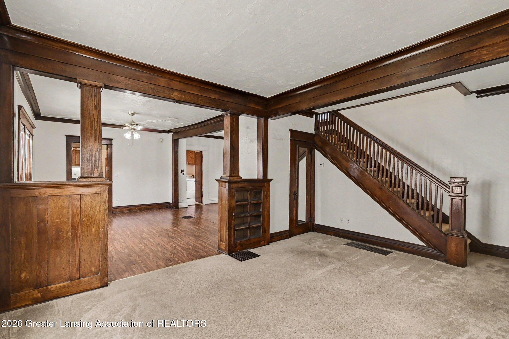 925 Clark Street Lansing, MI 48906 - Photo 7 of 27 005_file_1388