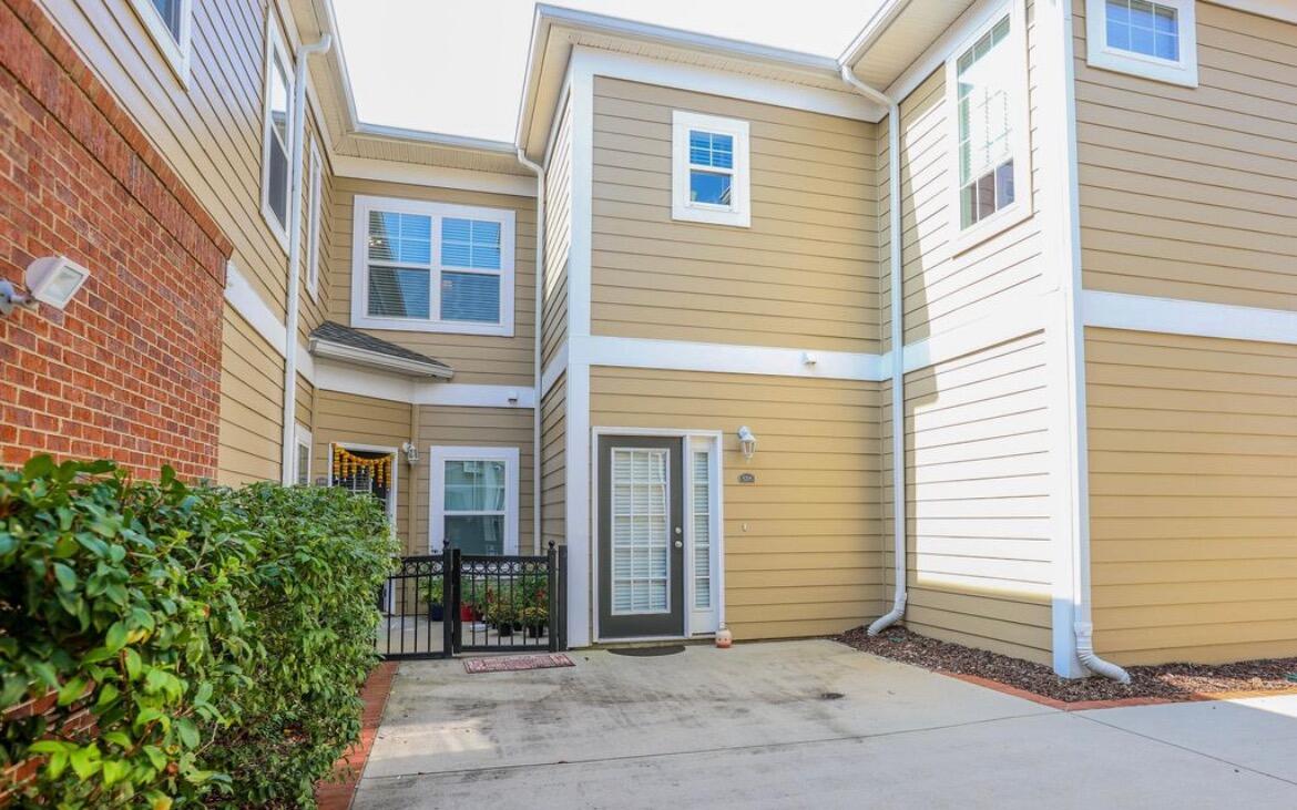 4204 Regency Court Chattanooga, TN 37421 - Photo 29 of 30 Extrerior View of the Exntrane