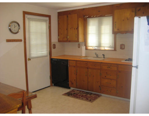 25 Skelton Road Burlington, MA 01803 - Photo 5 of 17 Gallery Image 5