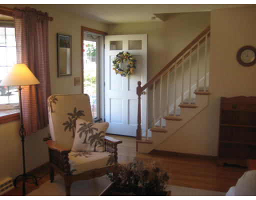 25 Skelton Road Burlington, MA 01803 - Photo 10 of 17 Gallery Image 10
