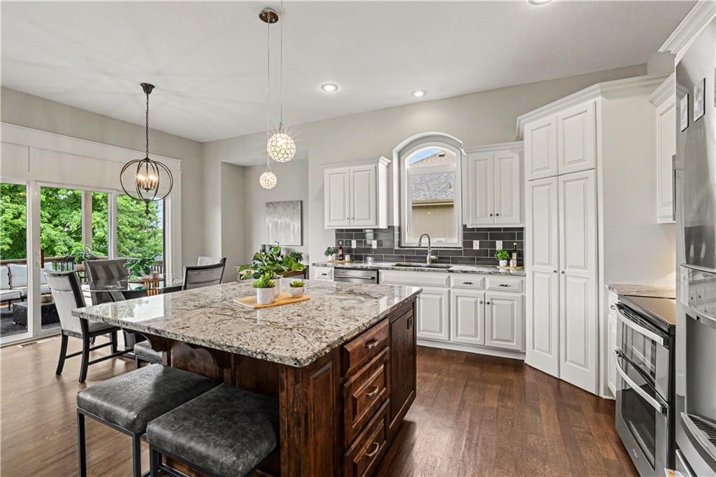 20909 South Barker Road Spring Hill, KS 66083 - Photo 8 of 34 Gallery Image 8