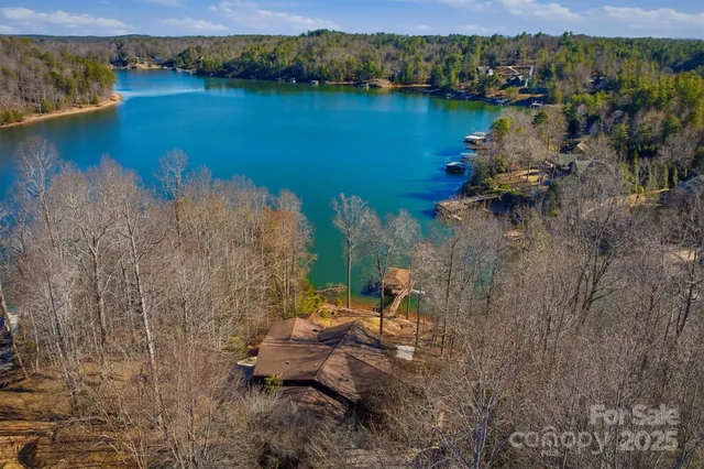 $1,280,000 | 536 Harborside Drive, Nebo, NC 28761