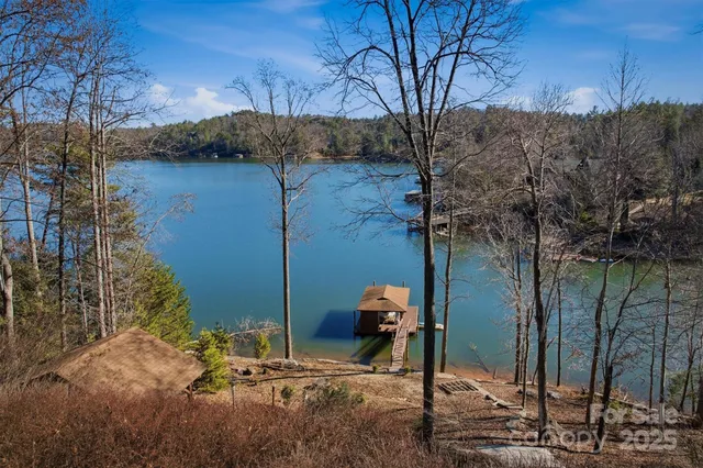 $1,280,000 | 536 Harborside Drive, Nebo, NC 28761