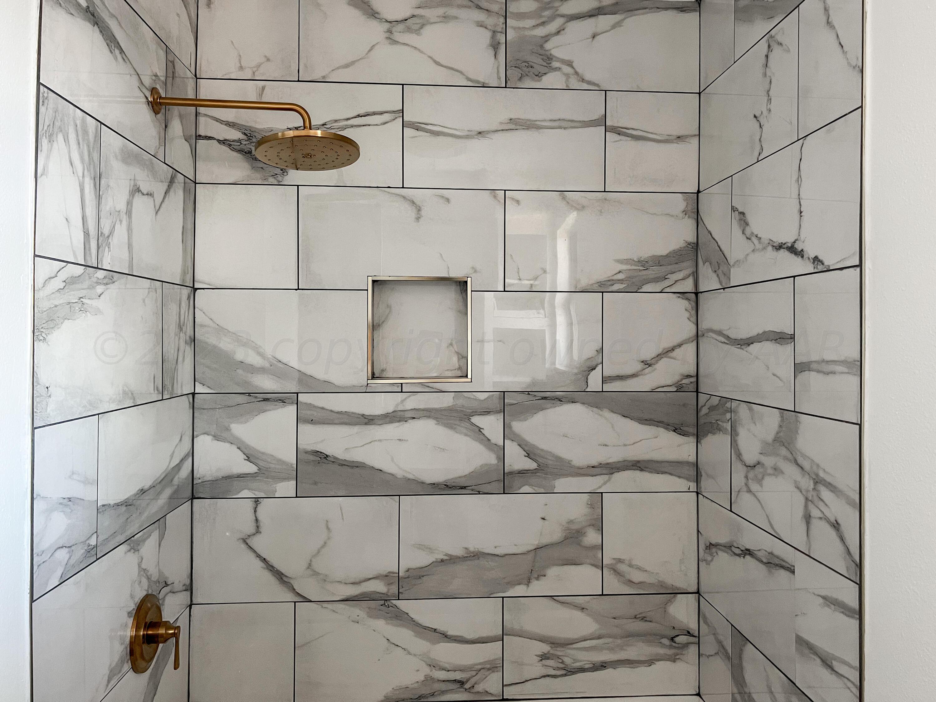 4221 Gary Lane Amarillo, TX 79110 - Photo 22 of 32 Hall Bathroom 3