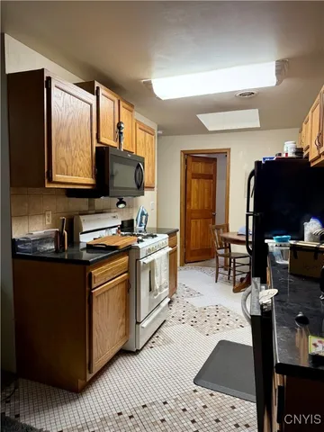 $465,000 | 11 Clinton Avenue, Cortland, NY 13045