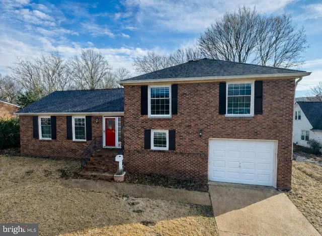 $699,000 | 1581 Crofton Parkway, Crofton, MD 21114