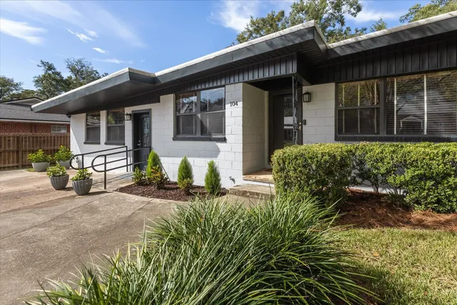 $439,500 | 104 West 4th Avenue, Tallahassee, FL 32303
