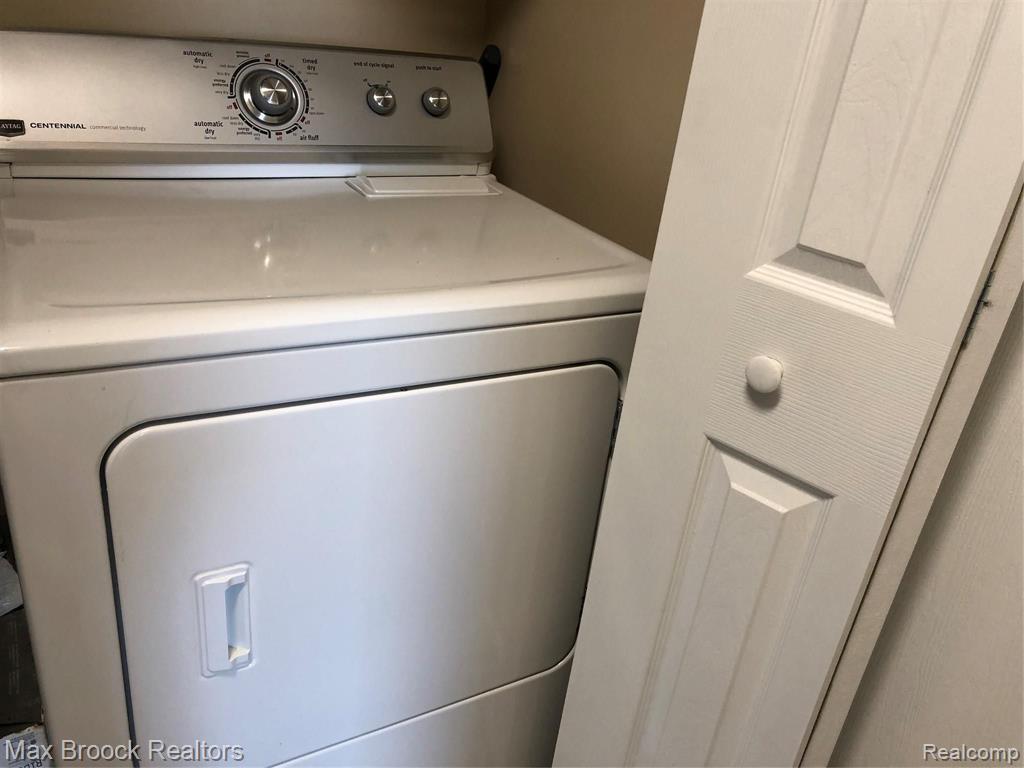 29880 West 12 Mile Road, Unit 812 Farmington, MI 48334 - Photo 13 of 14