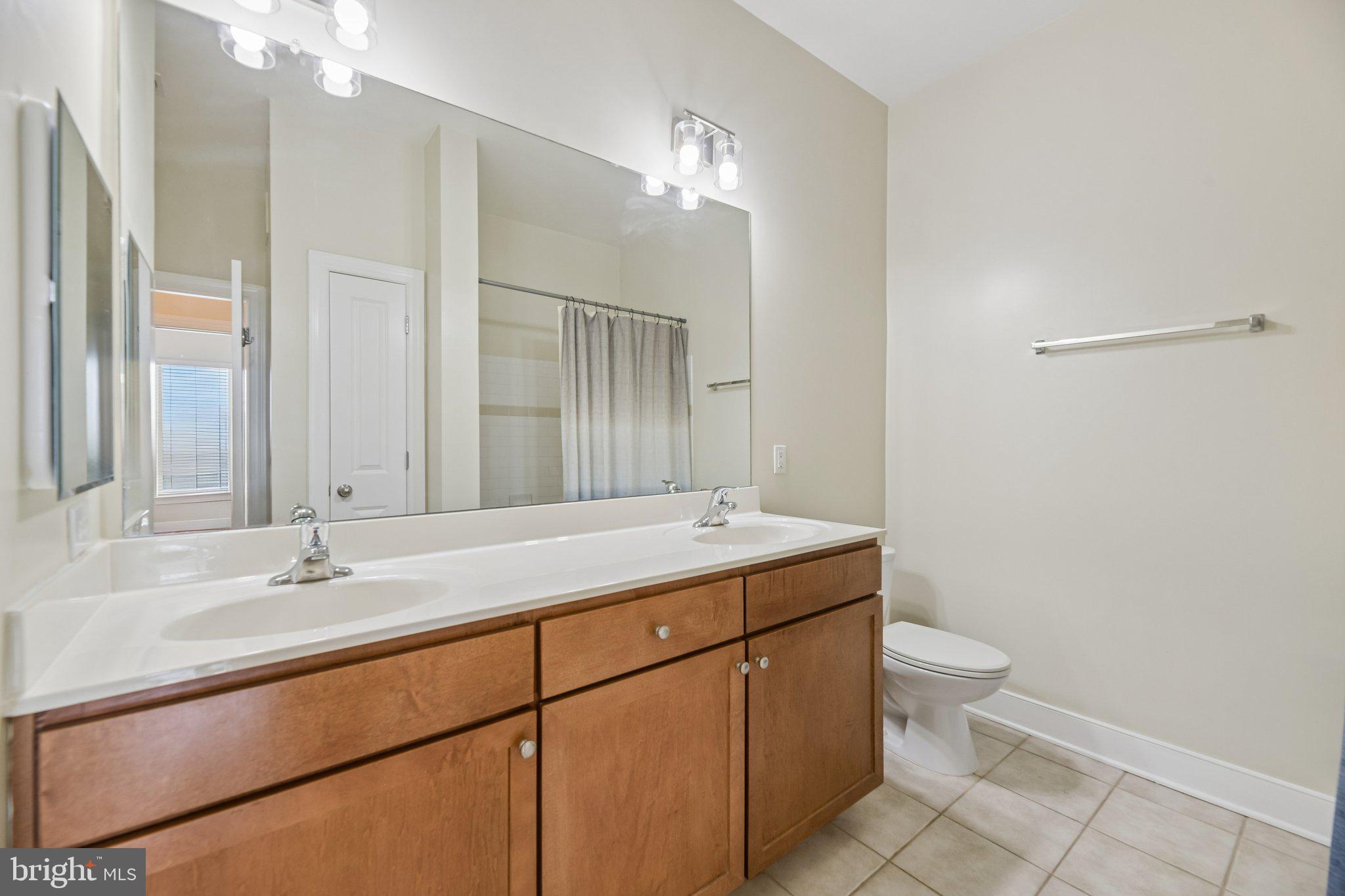 5400 Auth Road, Unit 531 Suitland, MD 20746 - Photo 23 of 44