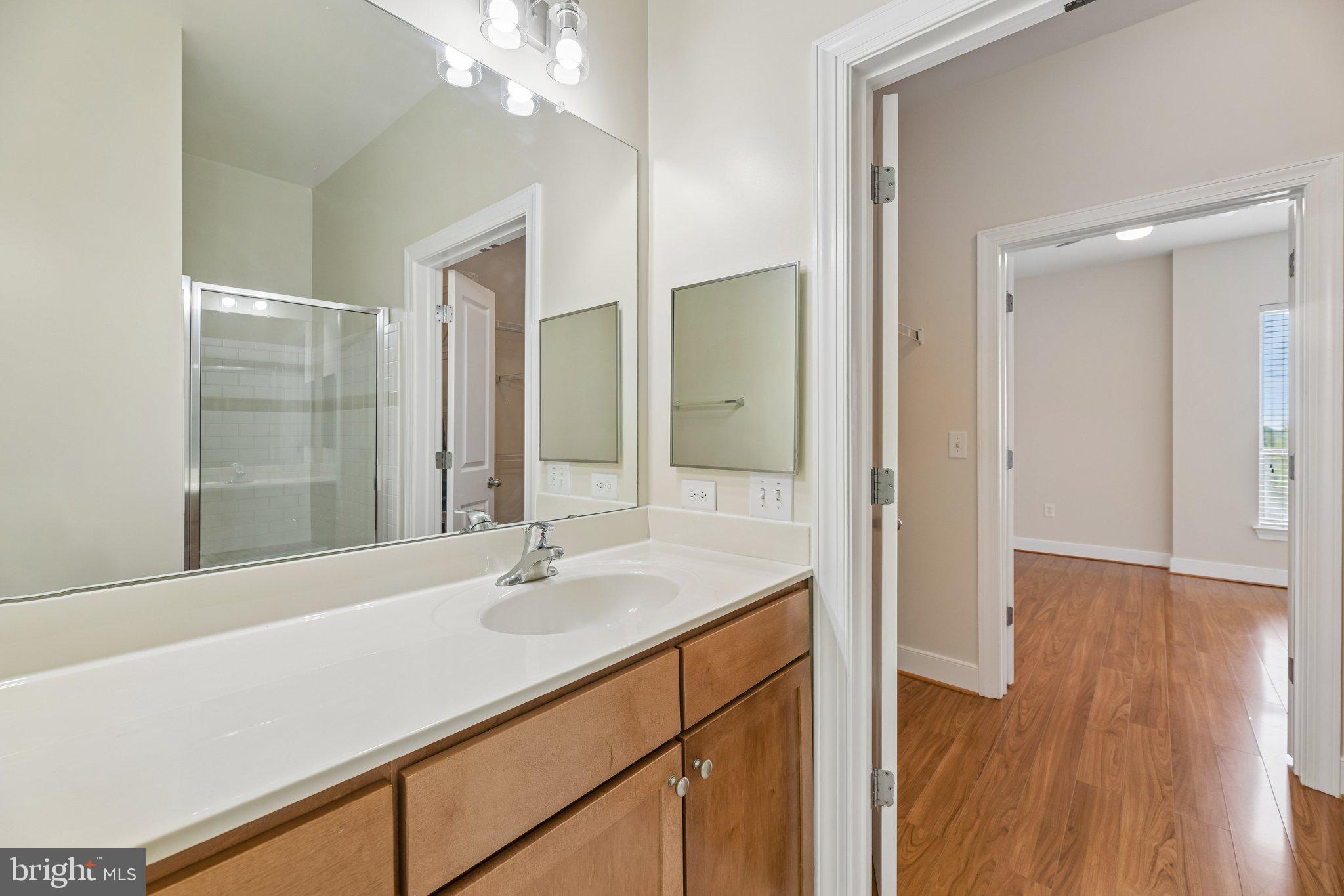 5400 Auth Road, Unit 531 Suitland, MD 20746 - Photo 40 of 44
