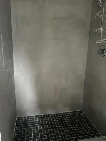 $1,200 | 2300 Northwest 94th Street, Miami, FL 33147