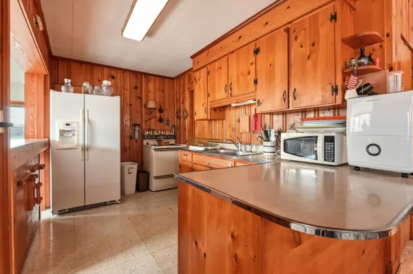 $597,500 | 4443 Frazier Road, Radford, VA 24141