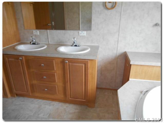 2036 Carpenters Square Road Crouse, NC 28033 - Photo 11 of 16 Gallery Image 11
