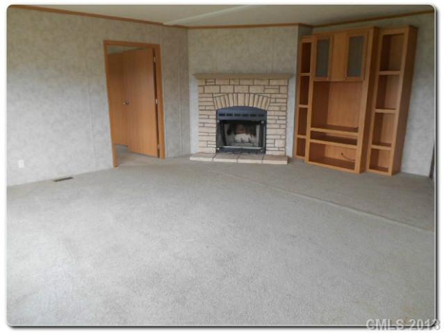2036 Carpenters Square Road Crouse, NC 28033 - Photo 4 of 16 Gallery Image 4