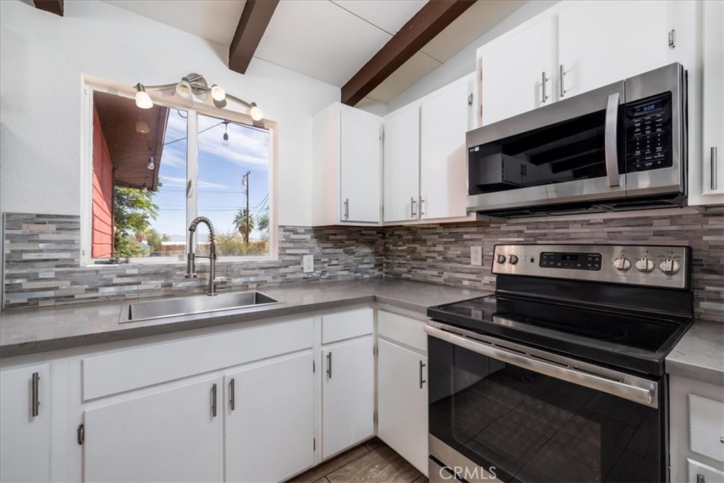 74782 Baseline Road Twentynine Palms, CA 92277 - Photo 16 of 41