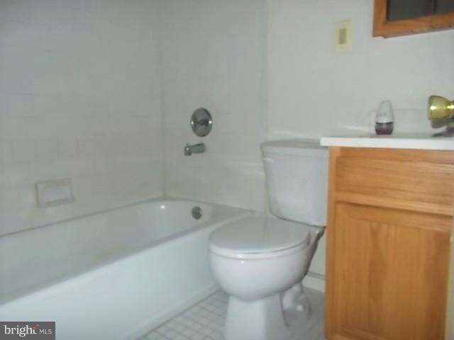 9707 Parkland Road Baltimore, MD 21234 - Photo 14 of 27 Bath