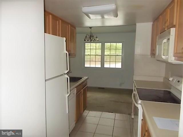 9707 Parkland Road Baltimore, MD 21234 - Photo 7 of 27 Kitchen