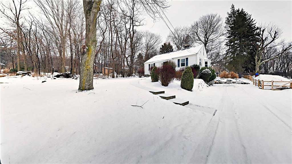 2760 Clearview Road Allison Park, PA 15101 - Photo 2 of 25 Level driveway