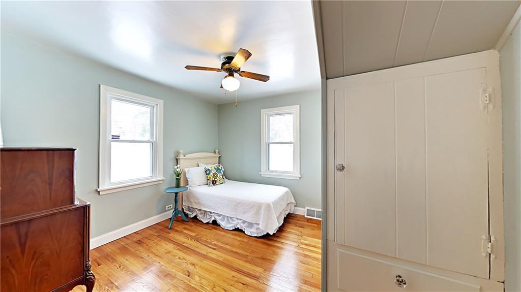 2760 Clearview Road Allison Park, PA 15101 - Photo 14 of 25 Bedroom 2