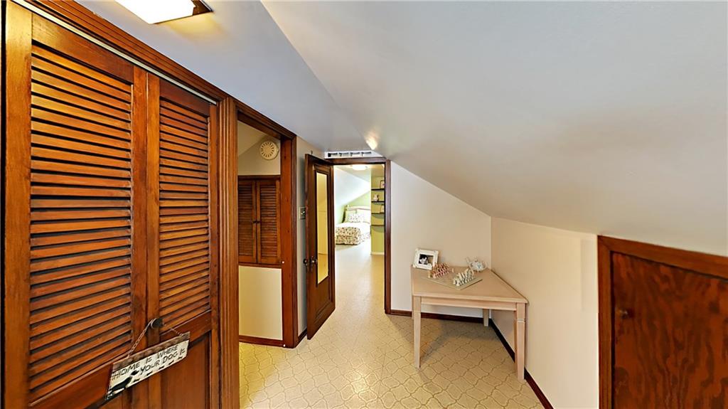 2760 Clearview Road Allison Park, PA 15101 - Photo 16 of 25 Upstairs den
