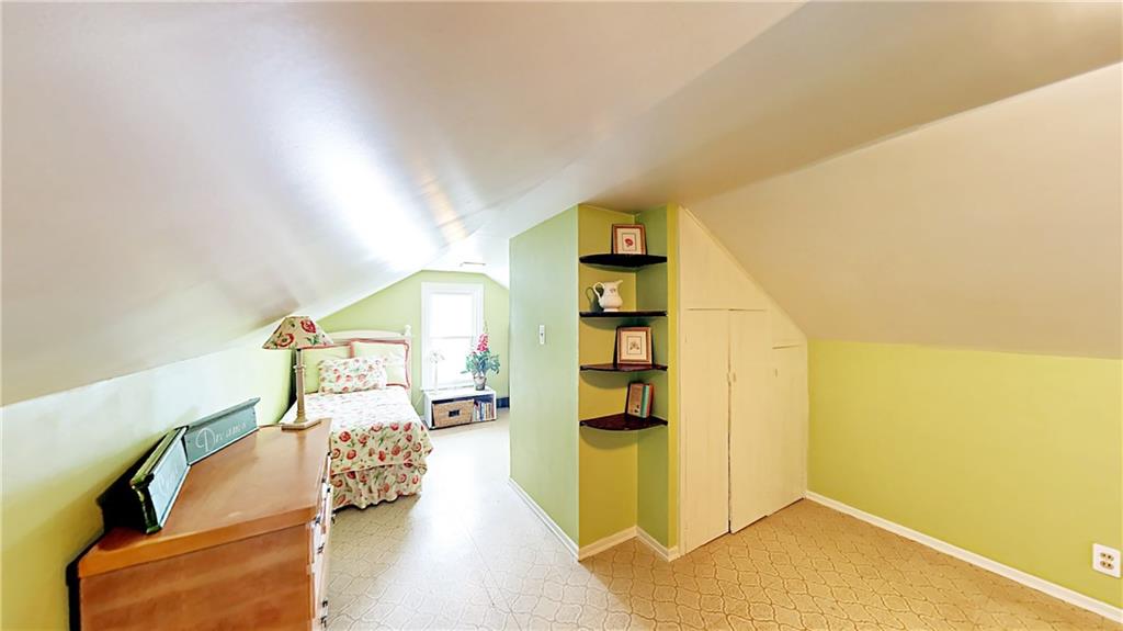 2760 Clearview Road Allison Park, PA 15101 - Photo 17 of 25 Upstairs bedroom