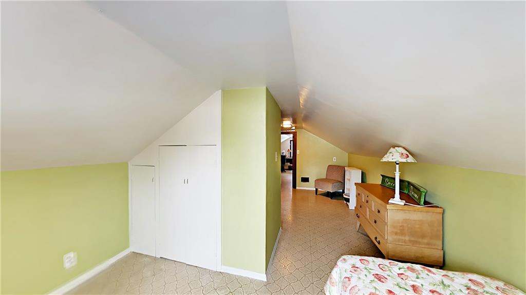 2760 Clearview Road Allison Park, PA 15101 - Photo 18 of 25 Upstairs bedroom