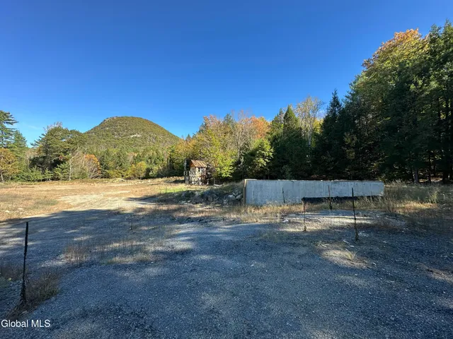 $124,900 | 7 Dunkley Road, Lake Luzerne, NY 12846