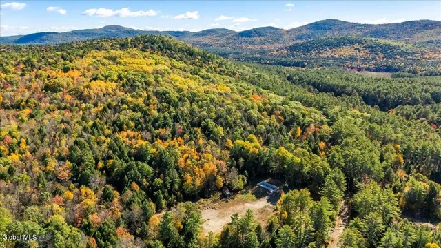 $124,900 | 7 Dunkley Road, Lake Luzerne, NY 12846