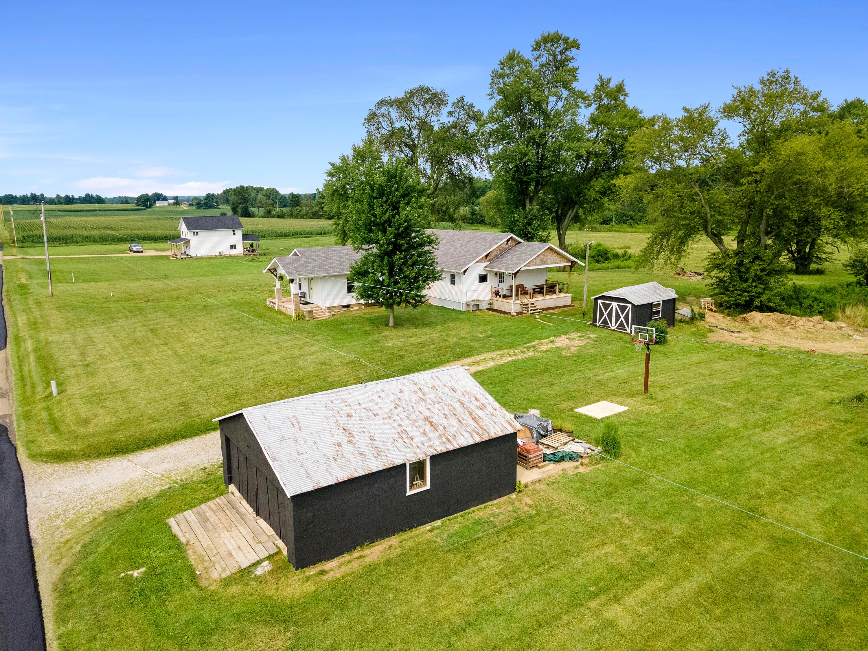 3006 Weaver Road Mount Vernon, OH 43050 - Photo 7 of 51 DJI_0636