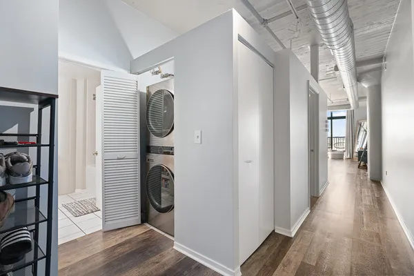 $219,900 | 1525 South Sangamon Street, Unit 514, Chicago, IL 60608