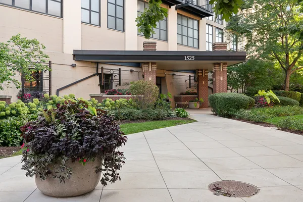 $219,900 | 1525 South Sangamon Street, Unit 514, Chicago, IL 60608