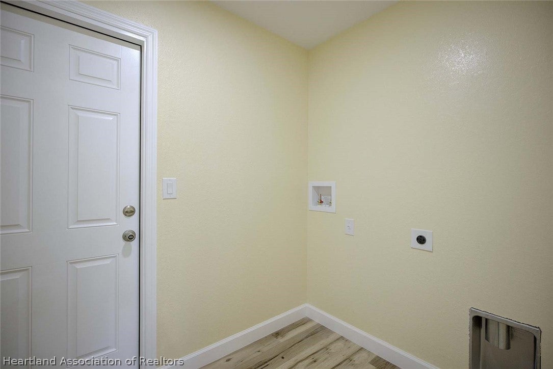 2211 Hartman Road Avon Park, FL 33825 - Photo 12 of 25 Gallery Image 12