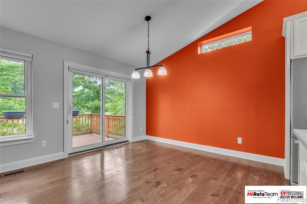 1909 Egret Pointe Howell, MI 48843 - Photo 12 of 45