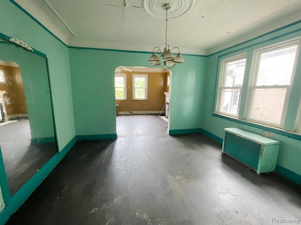5535 Balfour Road Detroit, MI 48224 - Photo 10 of 23