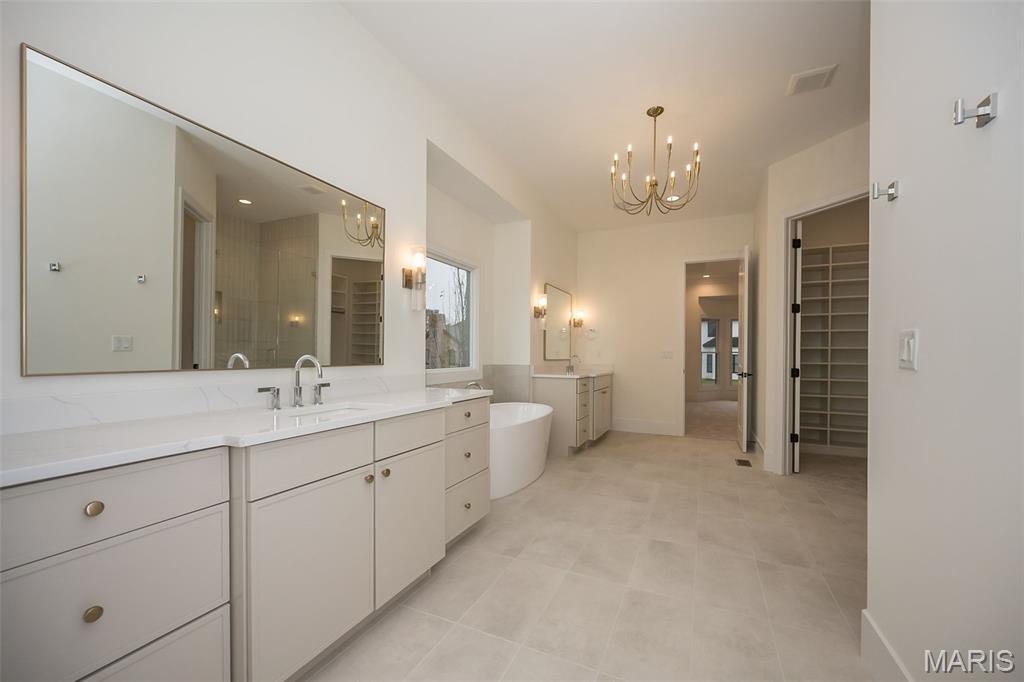 782 Schaeffer's Grove Chesterfield, MO 63005 - Photo 48 of 75